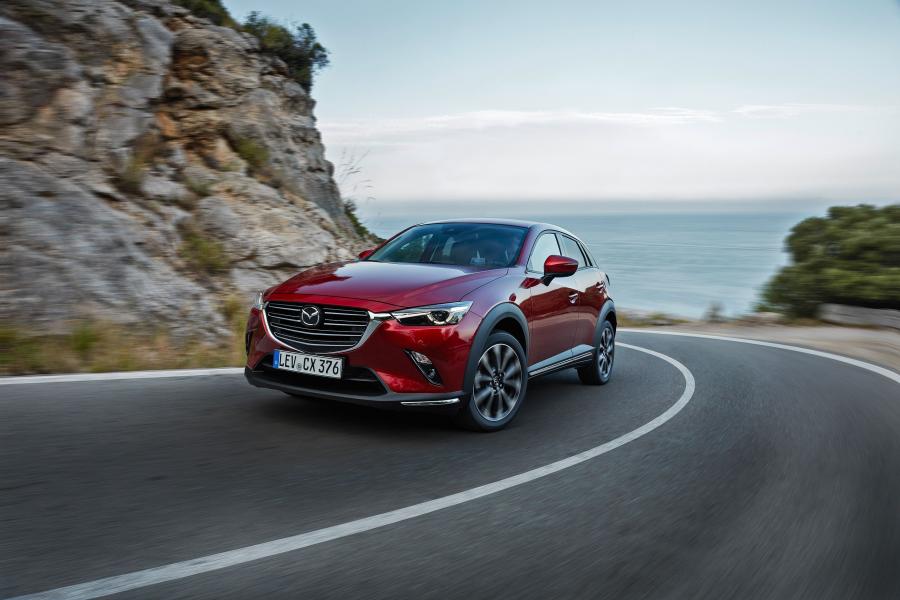  Mazda CX-3 2018 года  (WW) (фото 21 из 40)